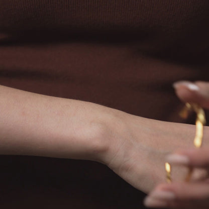Sleek Cuff Bangle Bracelet - 18K Gold Plated